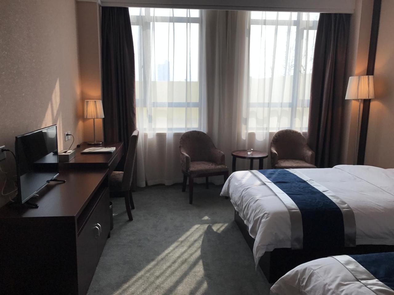 ווהאן Hubei Airport Business Hotel Tianhe Airport Branch מראה חיצוני תמונה